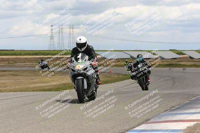 media/Apr-26-2024-TrackDaz (Fri) [[c4b677d280]]/C Group/140pm (Wheelie Bump)/